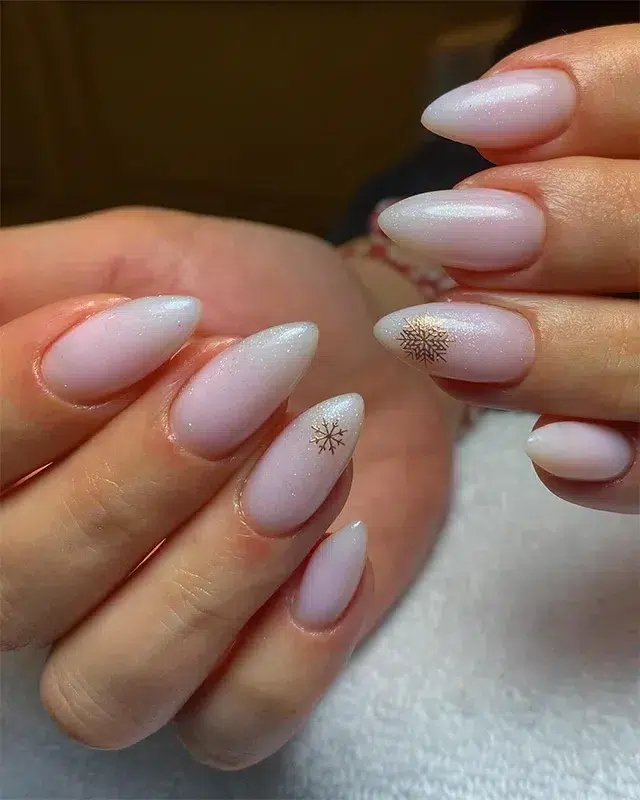 наклейка